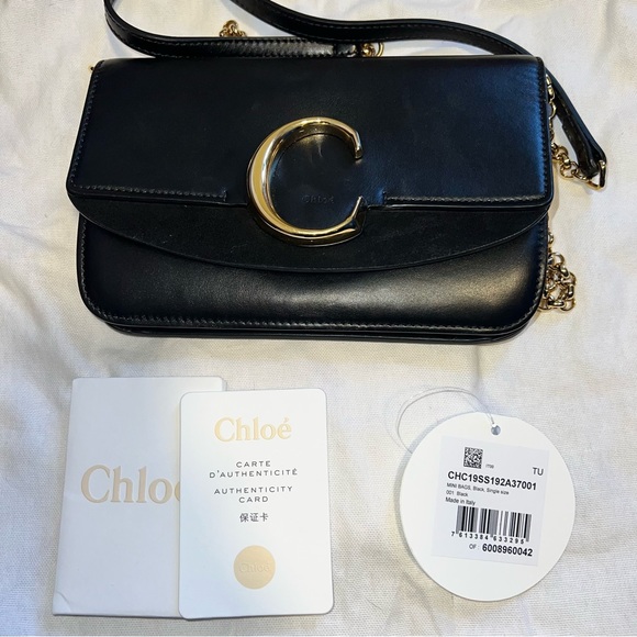 Chloé “C” Clutch with Chain - excellent condition - Picture 4 of 10